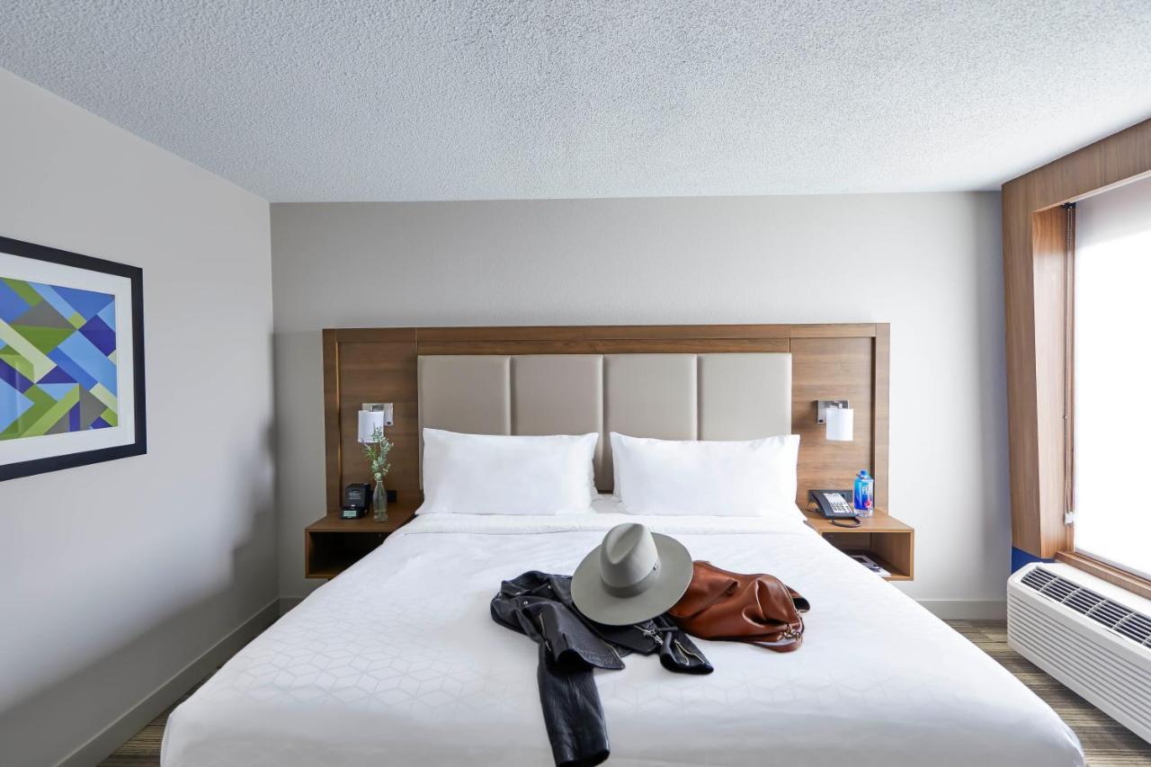 Holiday Inn Express Nashville-Downtown - Broadway By Ihg Номер фото