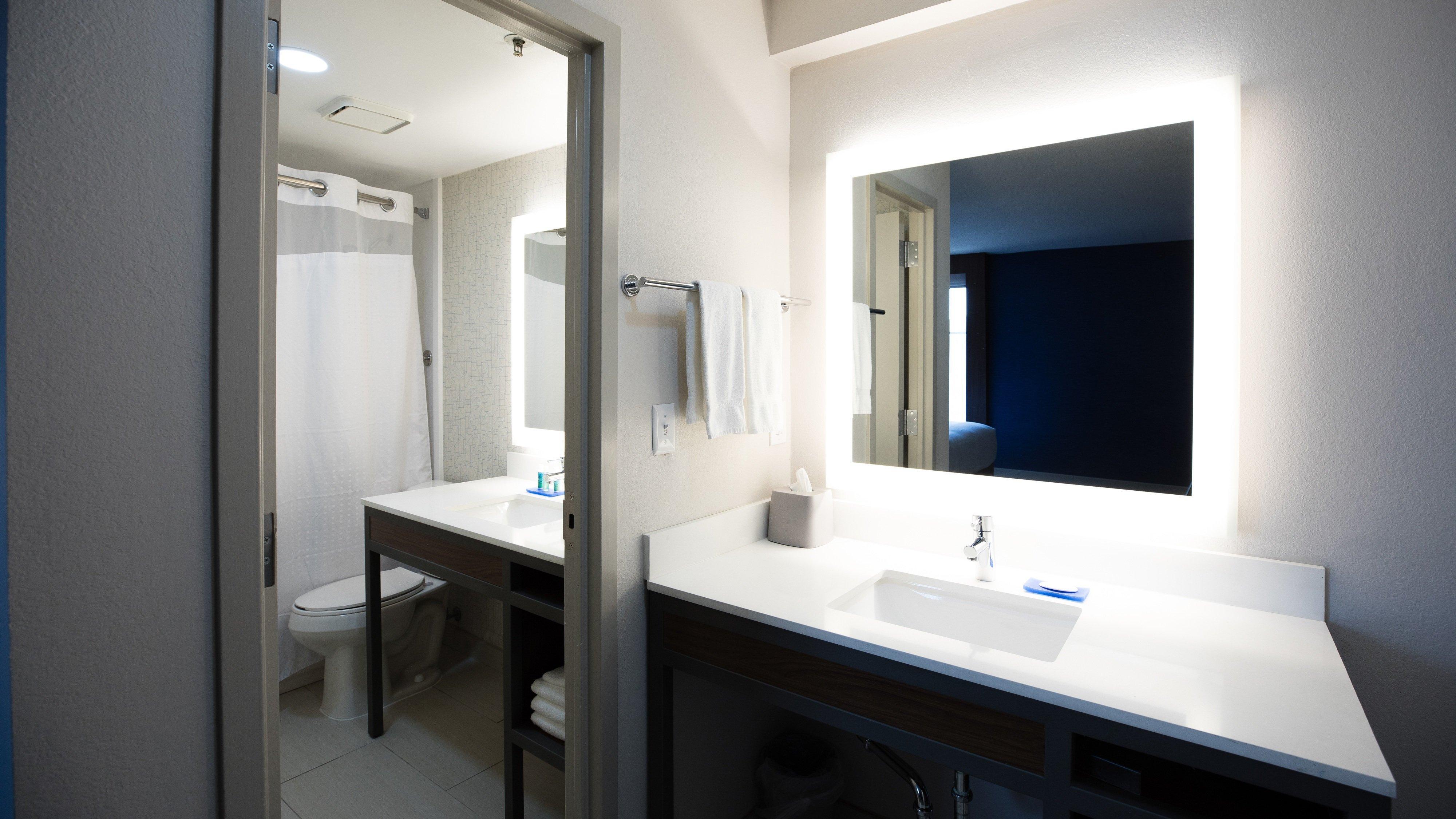 Holiday Inn Express Nashville-Downtown - Broadway By Ihg Экстерьер фото