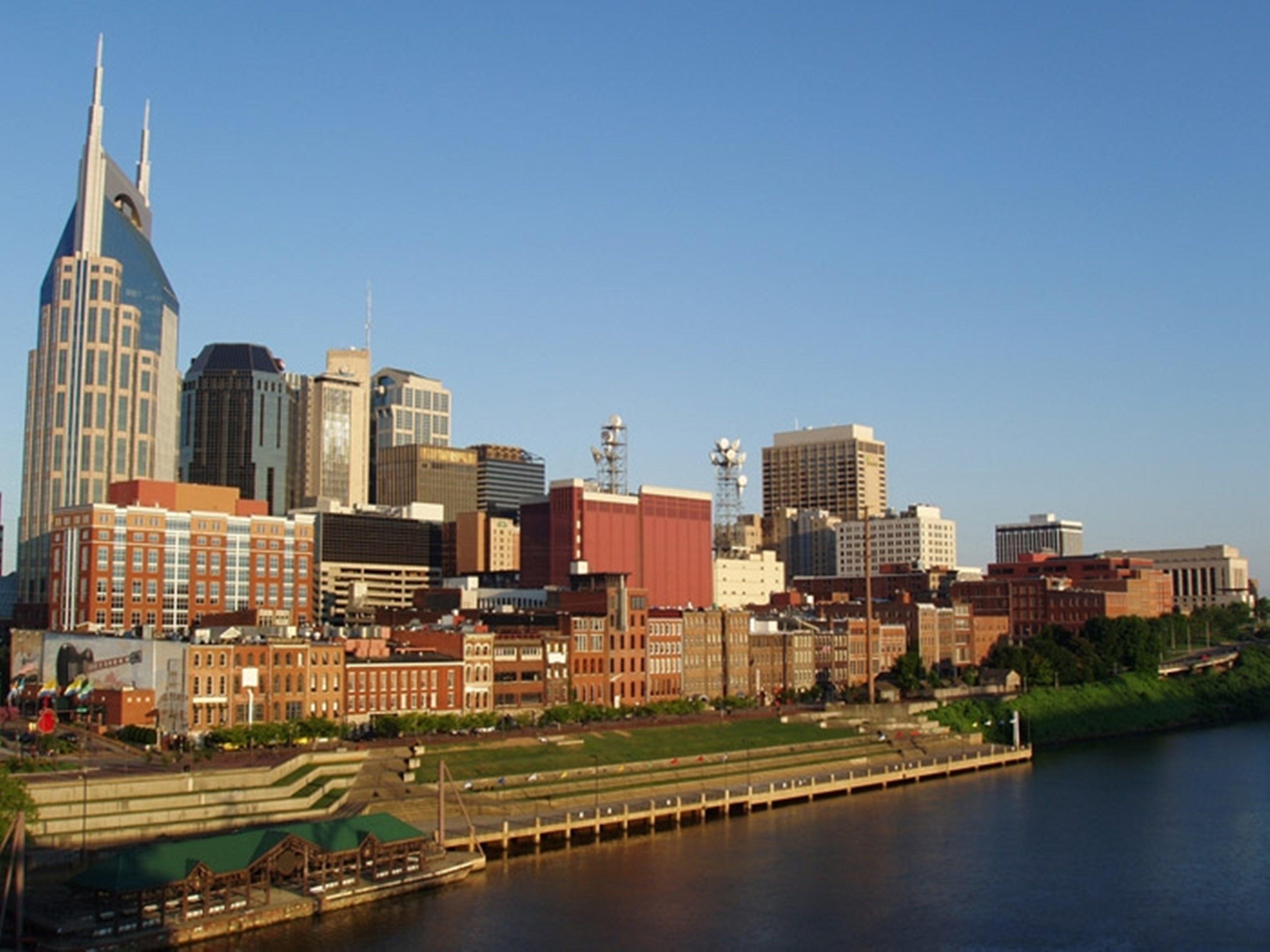 Holiday Inn Express Nashville-Downtown - Broadway By Ihg Экстерьер фото