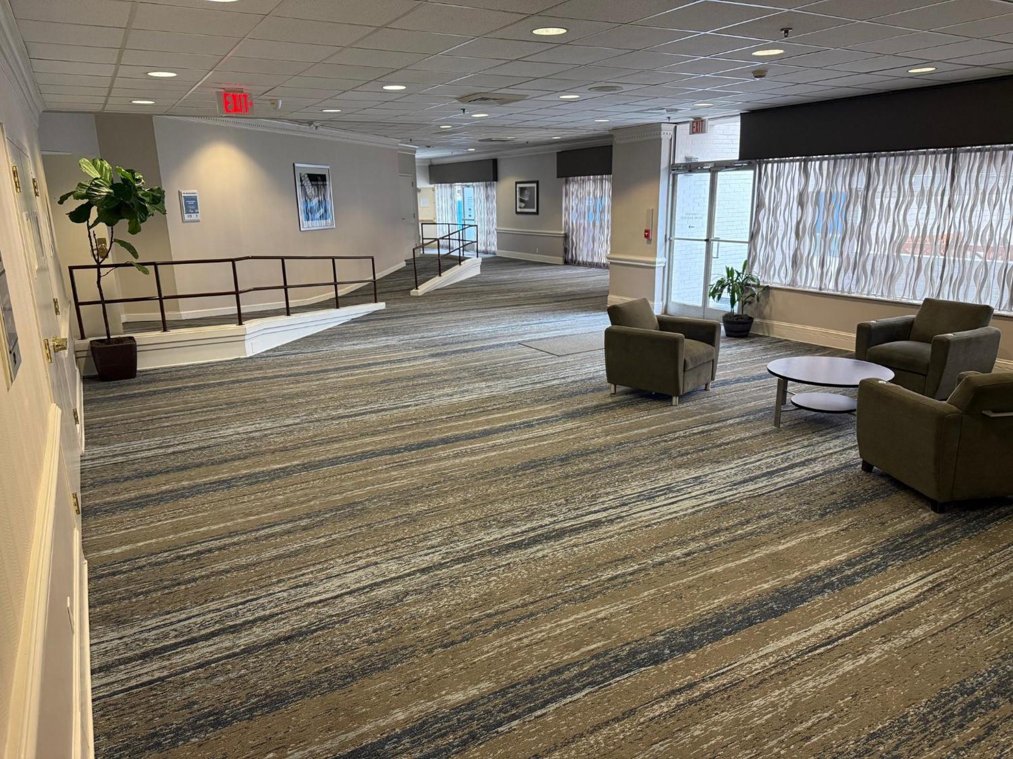 Holiday Inn Express Nashville-Downtown - Broadway By Ihg Экстерьер фото