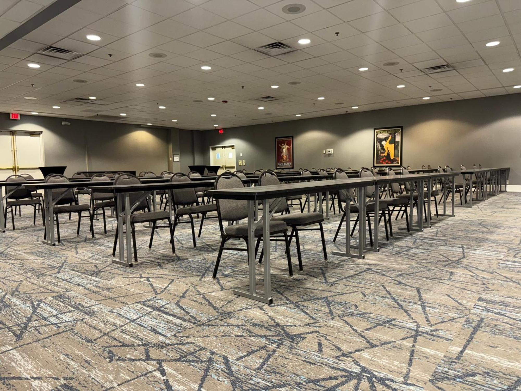 Holiday Inn Express Nashville-Downtown - Broadway By Ihg Экстерьер фото